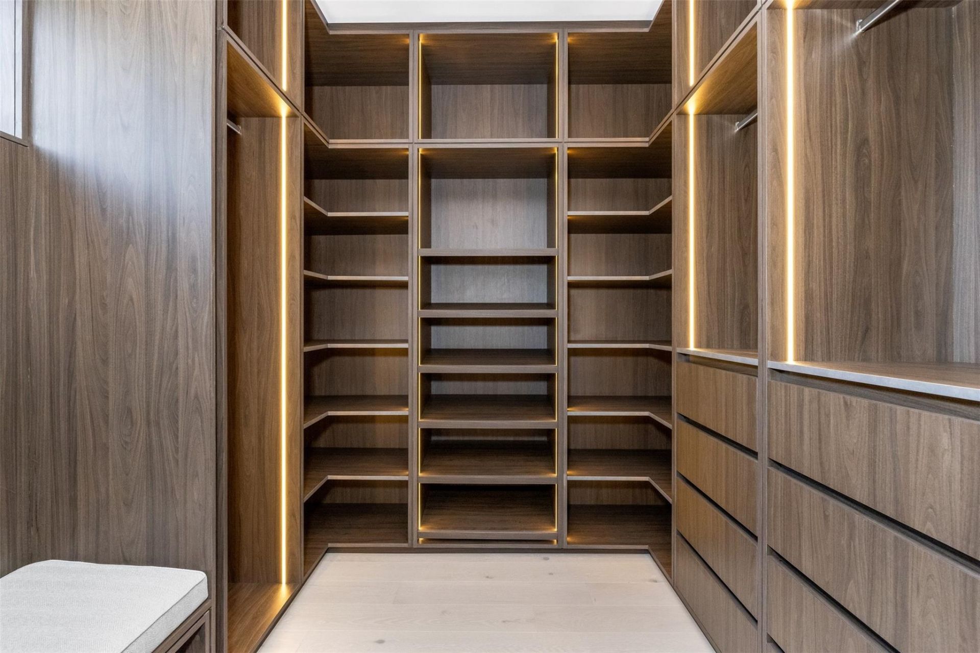 2733 NE 16th Street, Fort Lauderdale, FL 33304 Photo