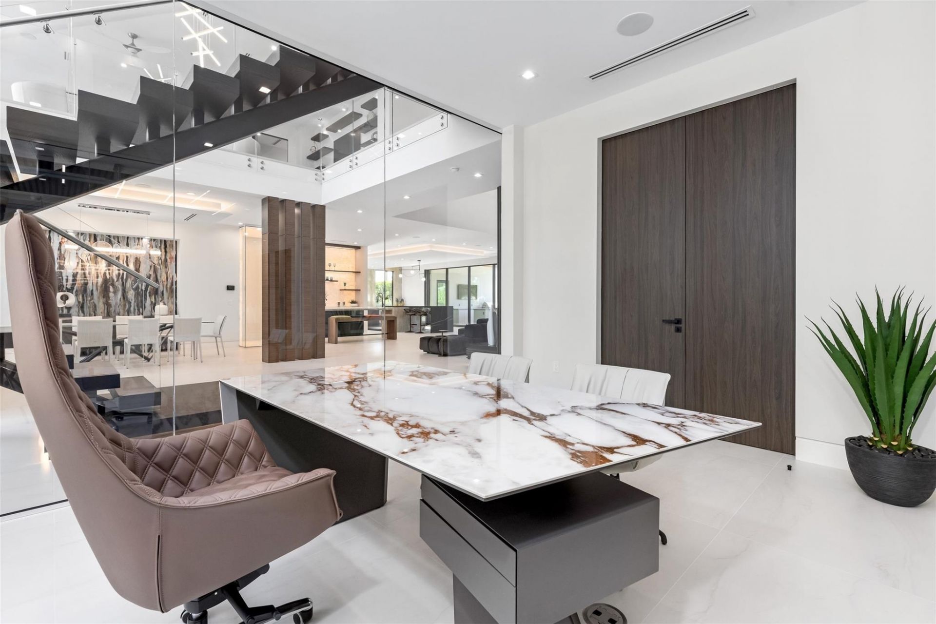 2733 NE 16th Street, Fort Lauderdale, FL 33304 Photo