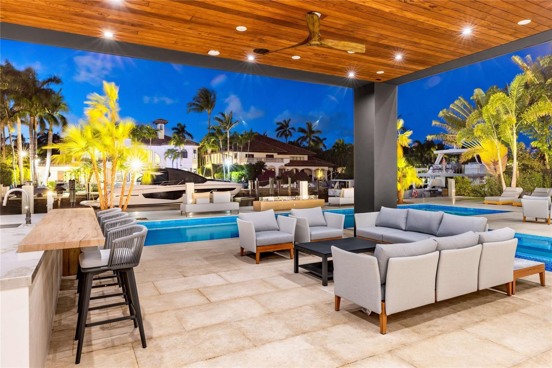 2733 NE 16th Street, Fort Lauderdale, FL 33304 Photo