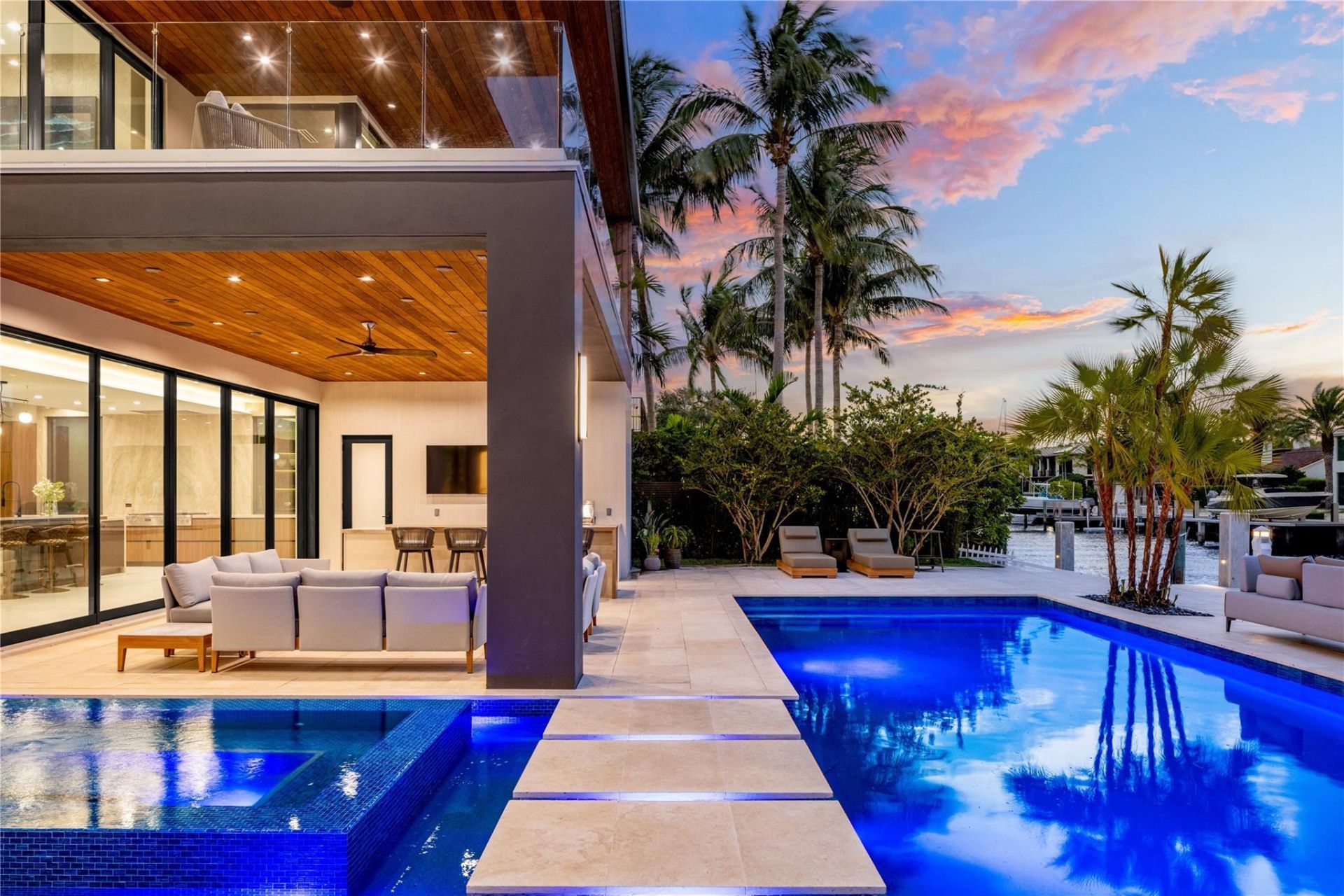 2733 NE 16th Street, Fort Lauderdale, FL 33304 Photo