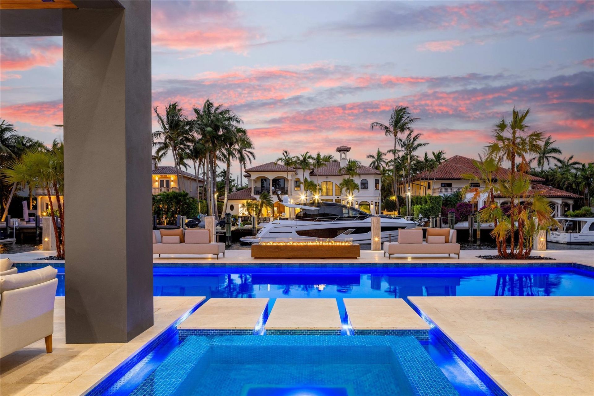 2733 NE 16th Street, Fort Lauderdale, FL 33304 Photo