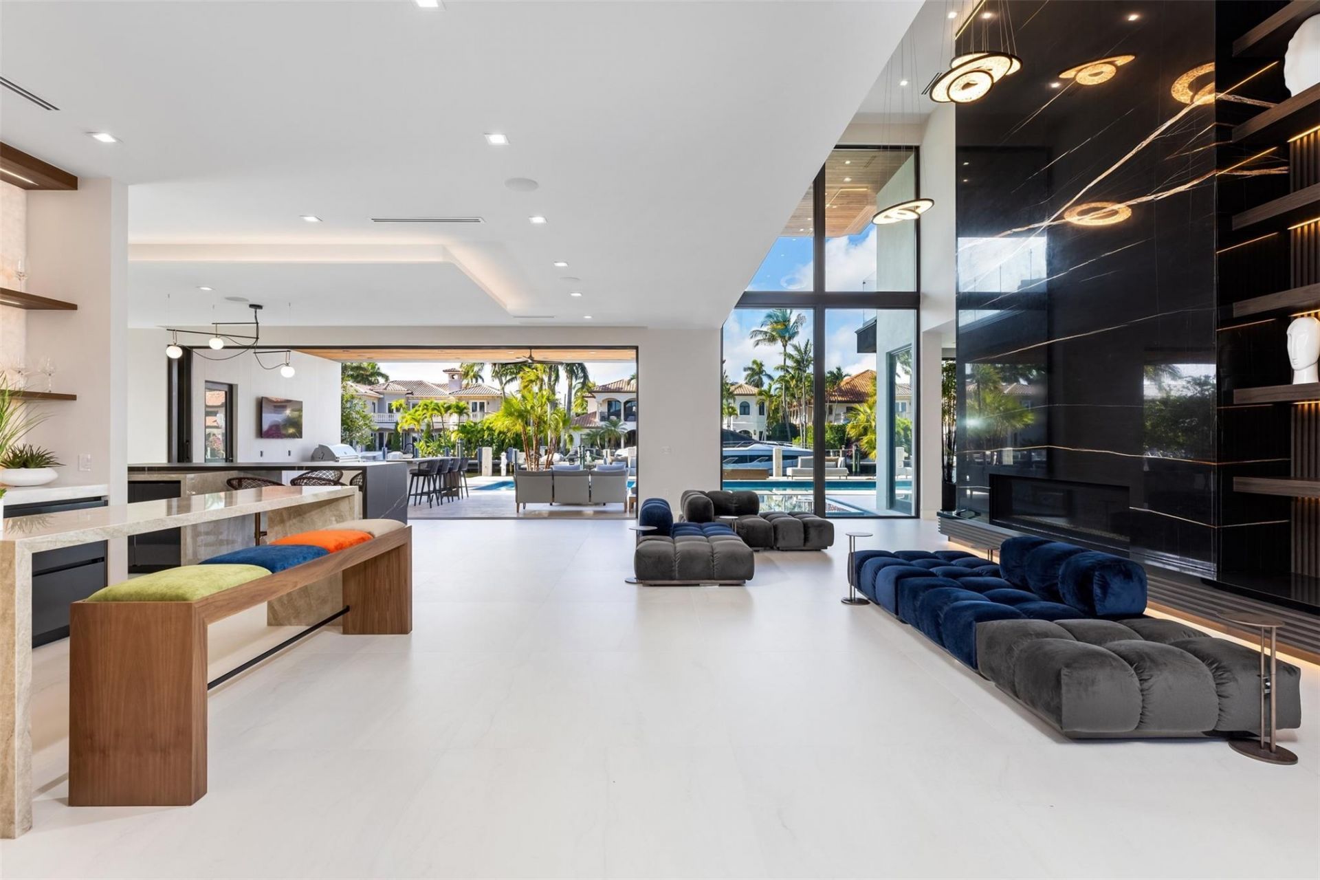 2733 NE 16th Street, Fort Lauderdale, FL 33304 Photo