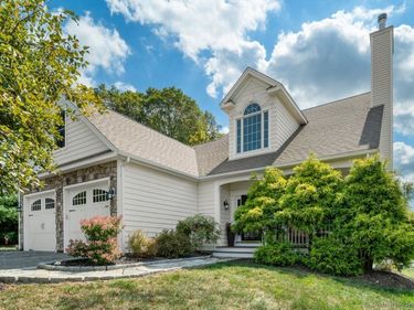 1 Tall Oaks, New Milford, CT 06776
