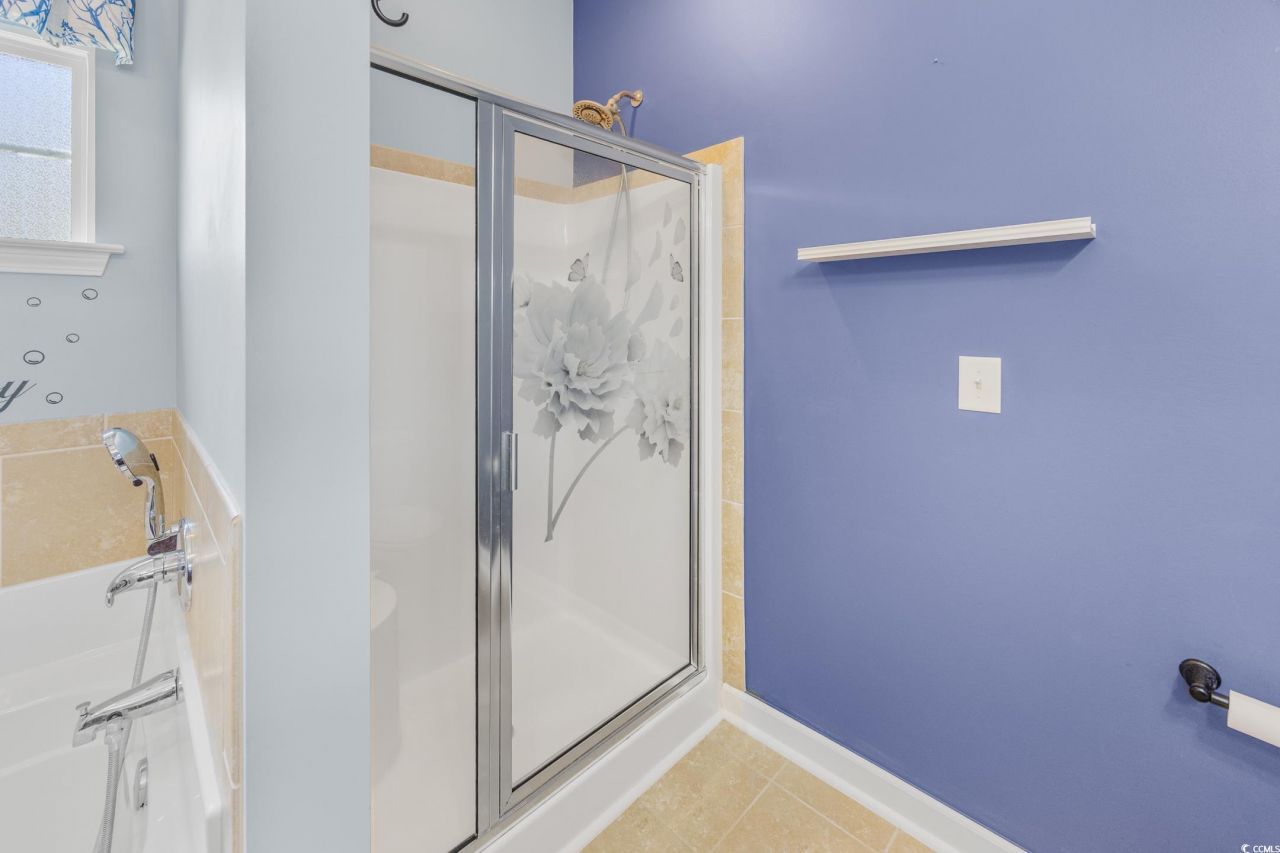 817 Derbyshire Ct. Photo 19