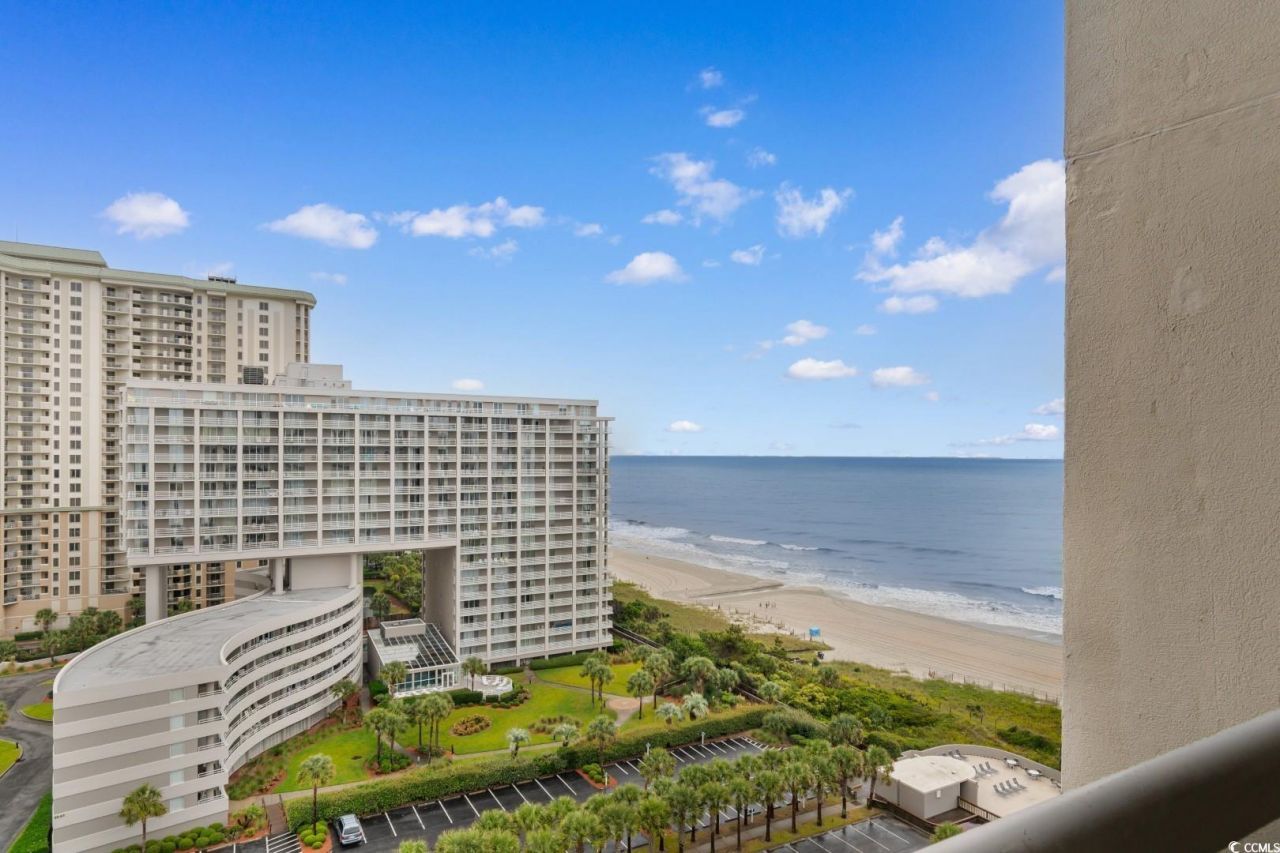 9820 Queensway Blvd. Photo 13