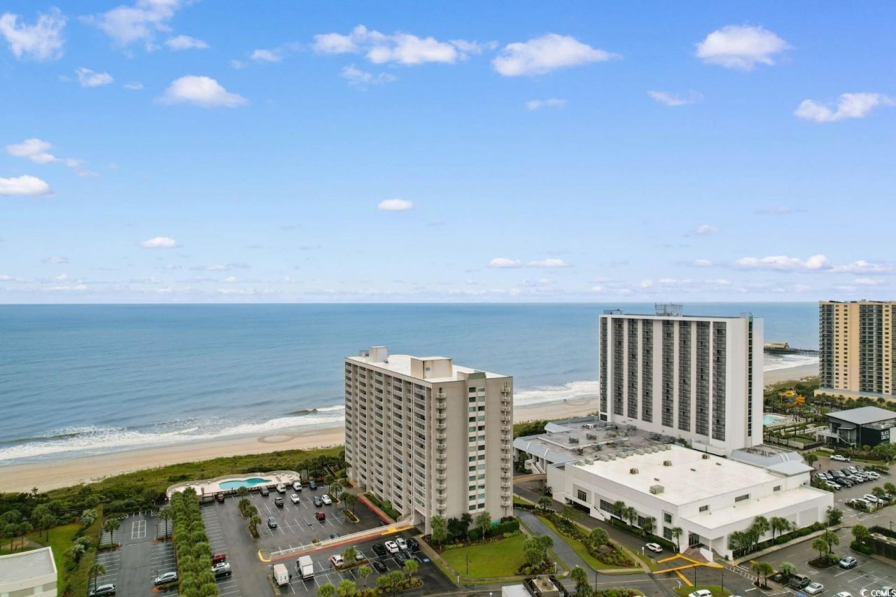 9820 Queensway Blvd. Photo 28