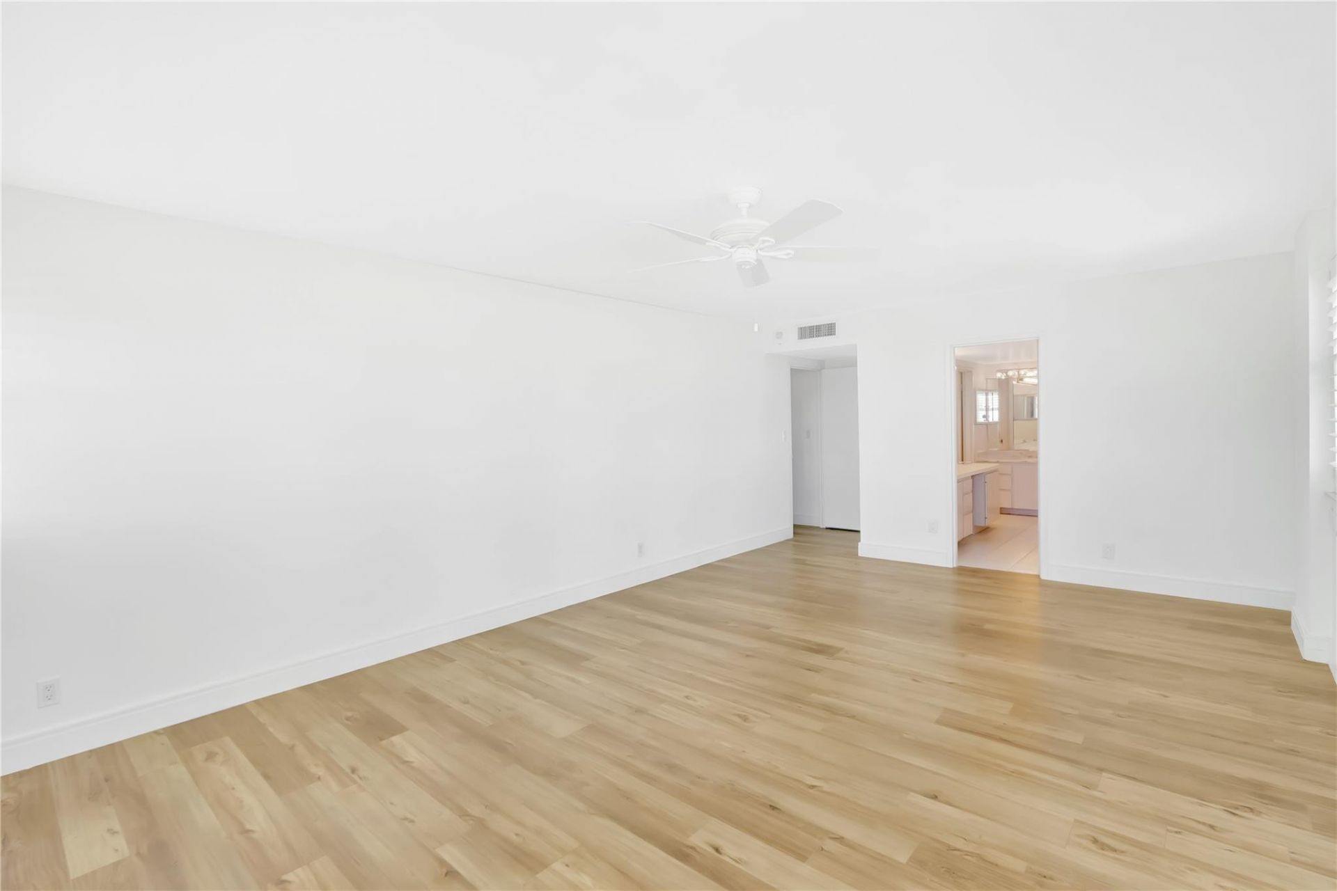 2000 S Ocean Drive, Unit 510, Fort Lauderdale, FL 33316 Photo