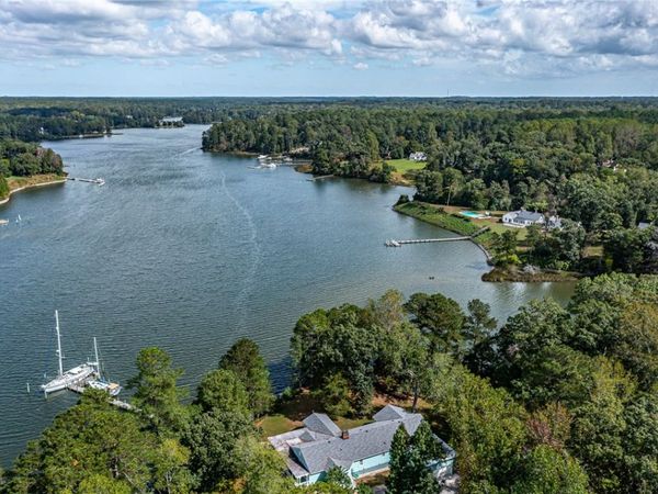 658 Loblolly Road, Weems, VA 22576