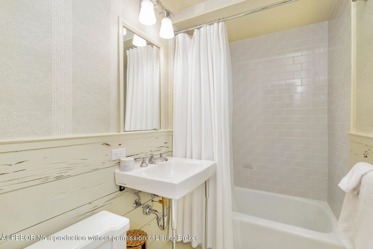 417 Peruvian Avenue, Unit 1, Palm Beach, FL 33480 Photo