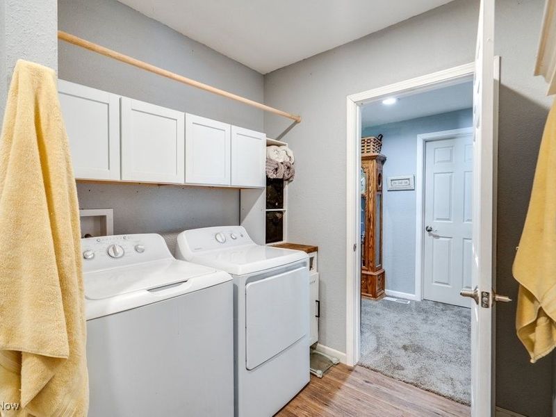 16726 Oakwood Drive, Lake Milton, OH 44429 Photo 19