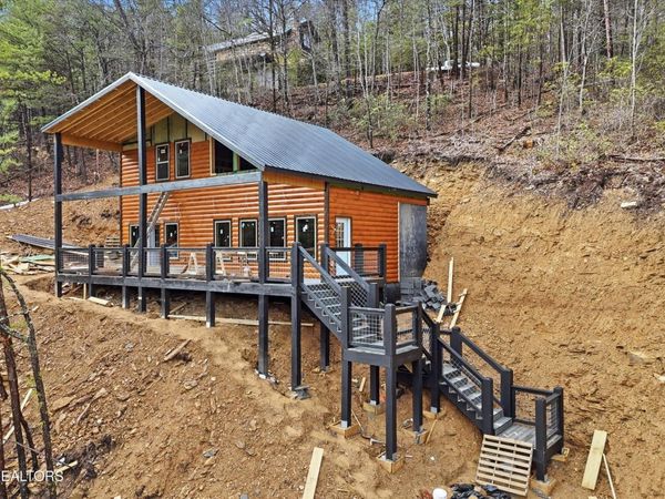 2743 Overholt Tr, Sevierville, TN 37876