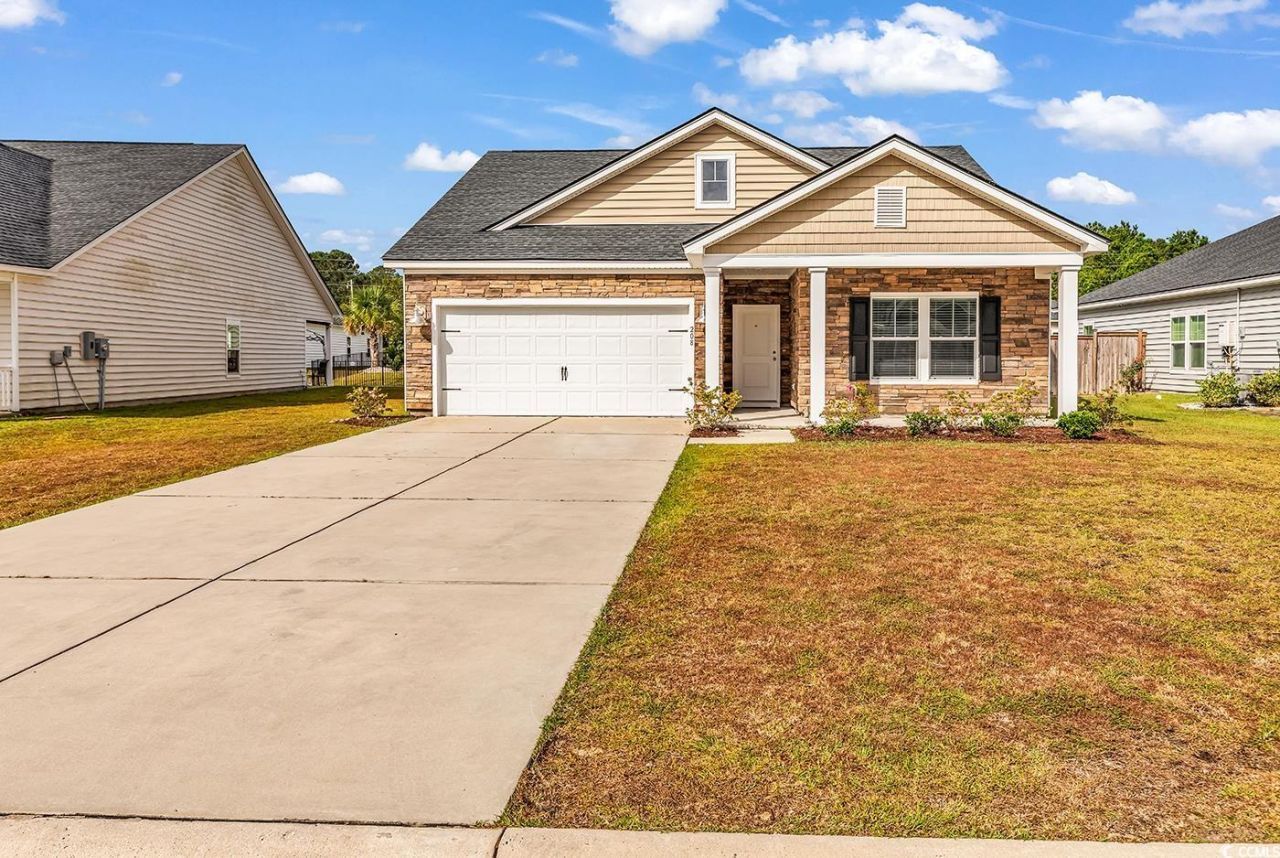 208 Craigflower Ct. Photo 1