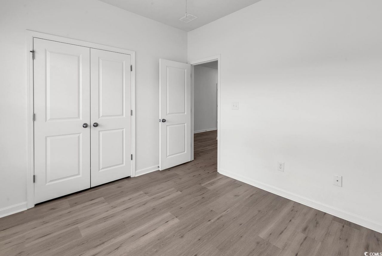 208 Craigflower Ct. Photo 24