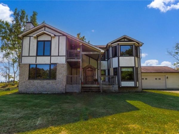 1442 Boies Road, East Aurora, NY 14052