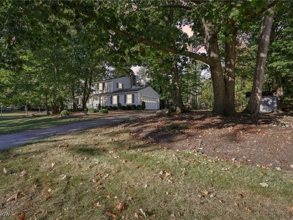 5974 Anna Lee Drive, Hudson, OH 44236