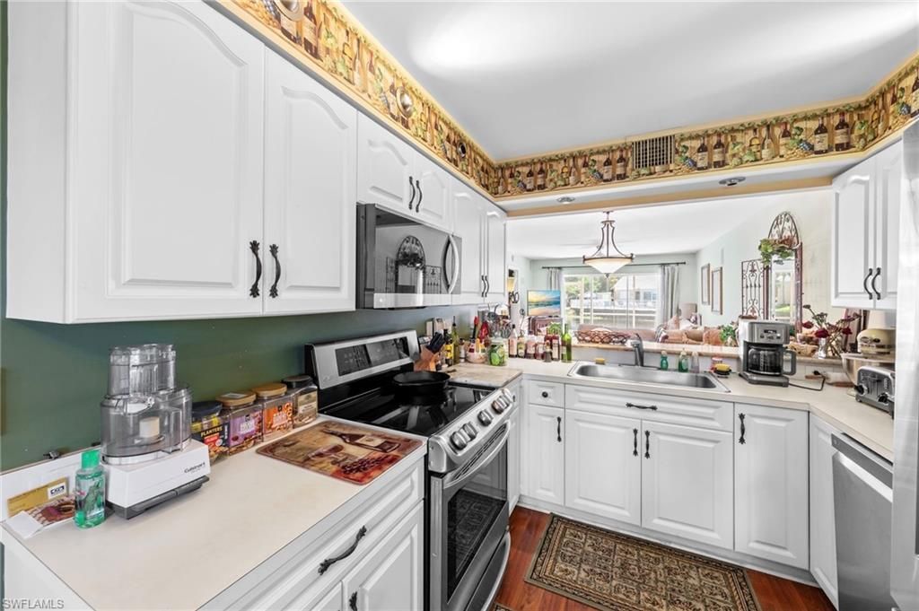 174 Pebble Shores Dr, Unit 103, Naples, FL 34110 Photo