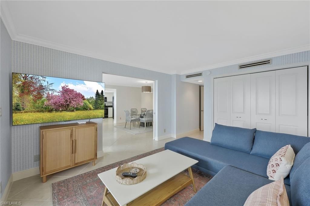 4451 Gulf Shore Blvd N, Unit 1205, Naples, FL 34103 Photo