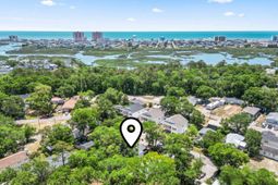 2425 Park St. photo 4