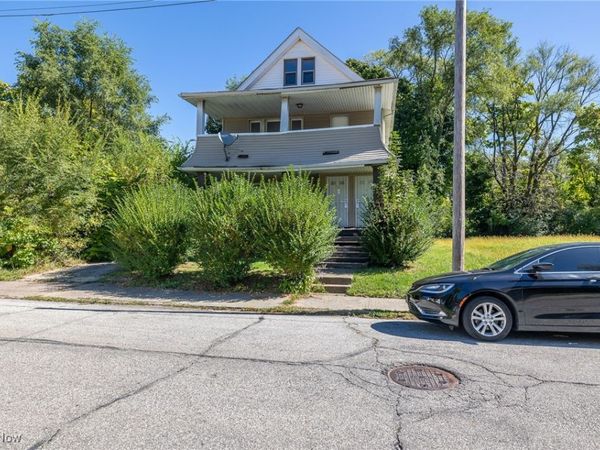 3405 E 117, Cleveland, OH 44120