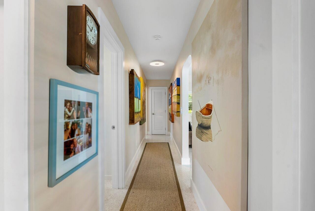 911 SW 27th Terrace, Boynton Beach, FL 33435 Photo