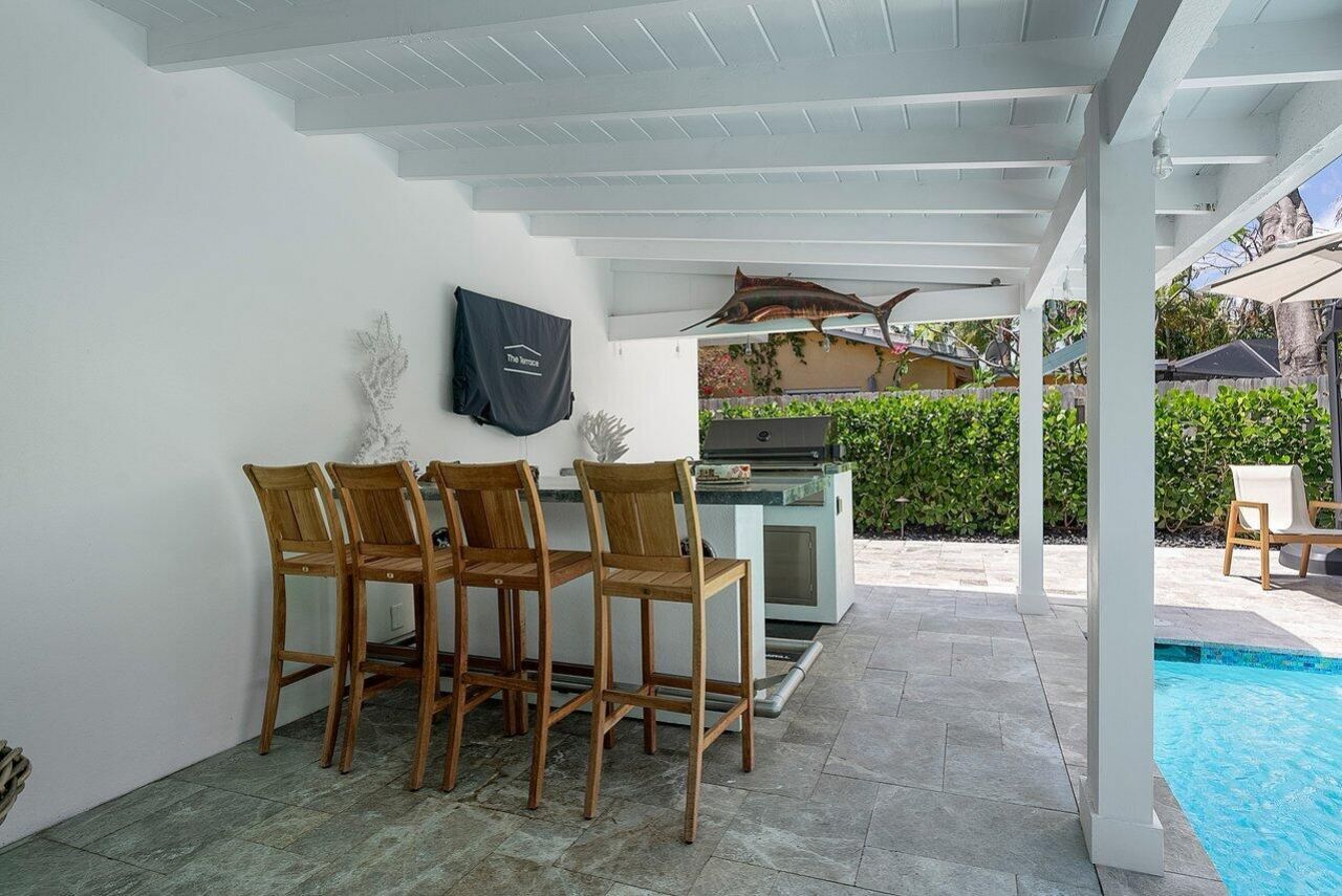 911 SW 27th Terrace, Boynton Beach, FL 33435 Photo