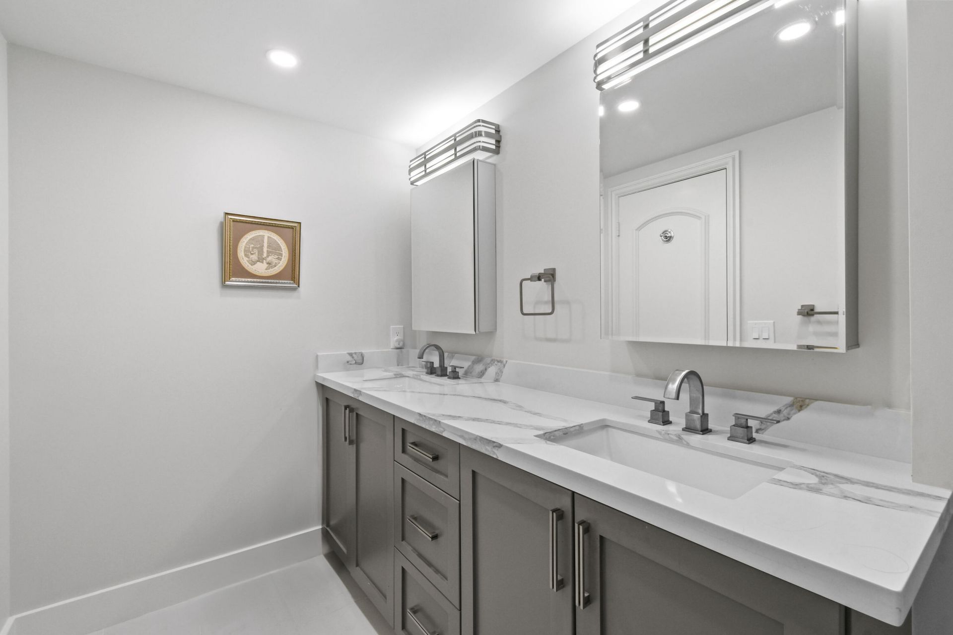 2295 S Ocean Boulevard, Unit 617, Palm Beach, FL 33480 Photo