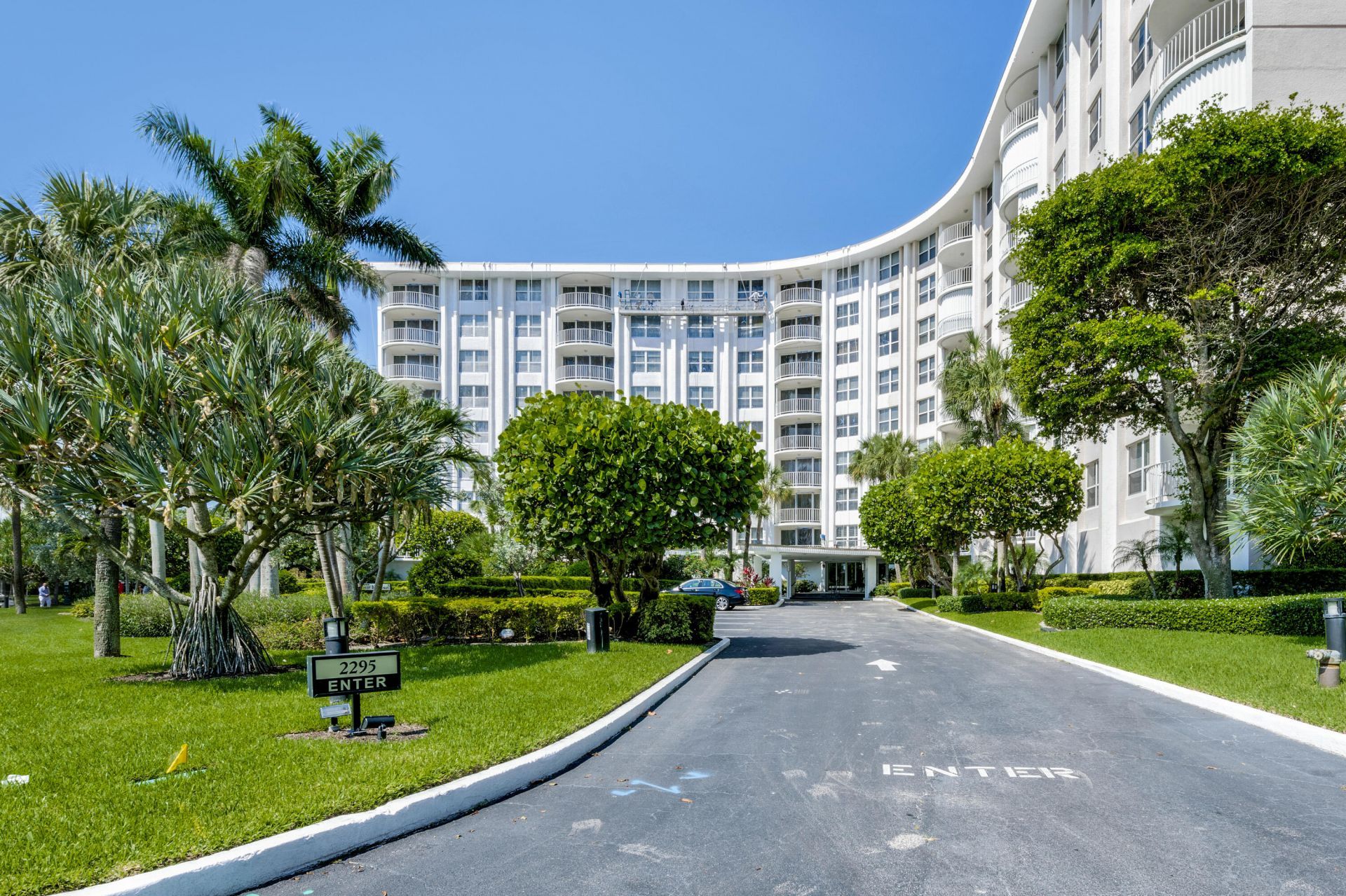 2295 S Ocean Boulevard, Unit 617, Palm Beach, FL 33480 Photo