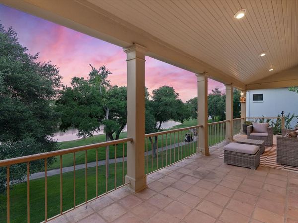 52 Club Estates PKWY, The Hills, TX 78738