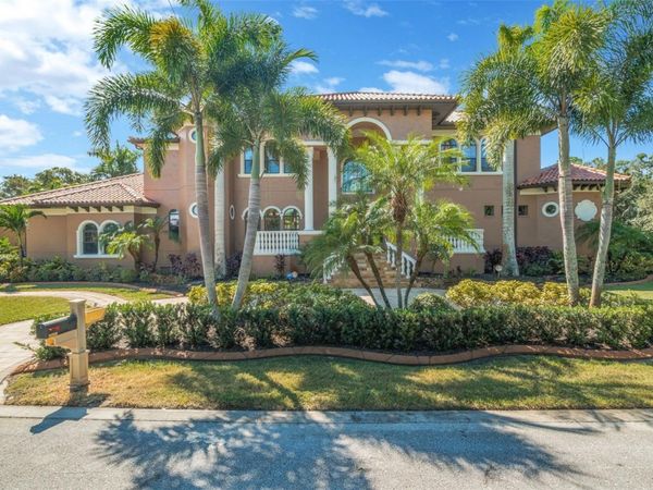 1079 ASHLAND AVENUE, TARPON SPRINGS, FL 34689