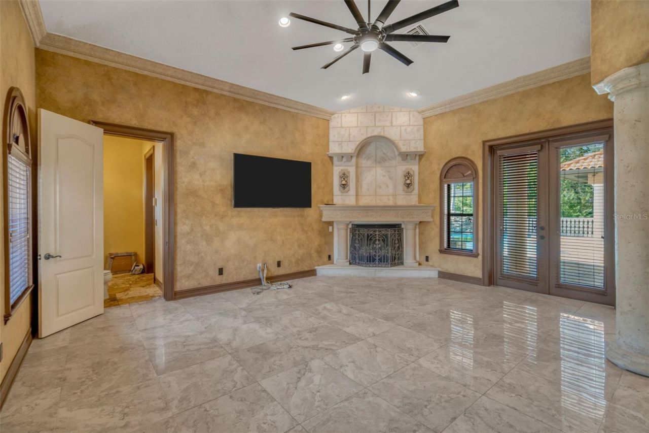 1079 Ashland Avenue, Tarpon Springs, FL 34689 Photo