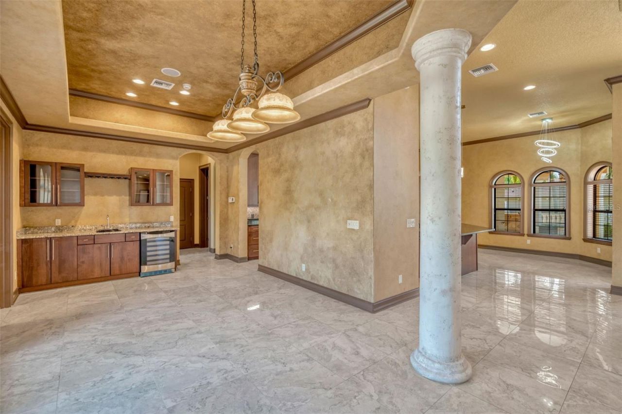 1079 Ashland Avenue, Tarpon Springs, FL 34689 Photo