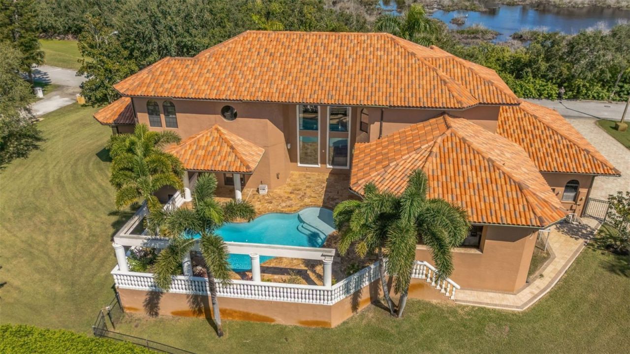 1079 Ashland Avenue, Tarpon Springs, FL 34689 Photo