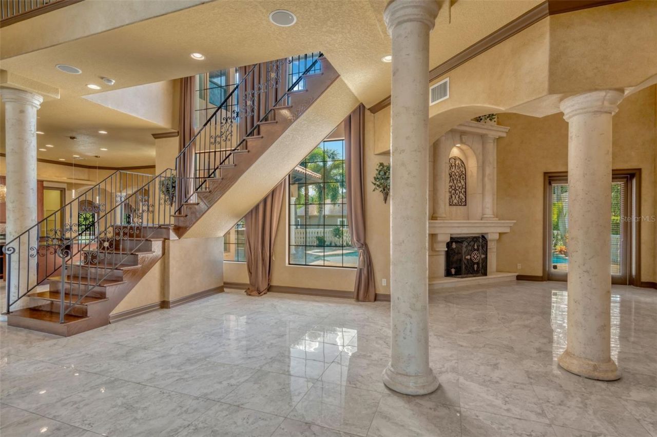 1079 Ashland Avenue, Tarpon Springs, FL 34689 Photo