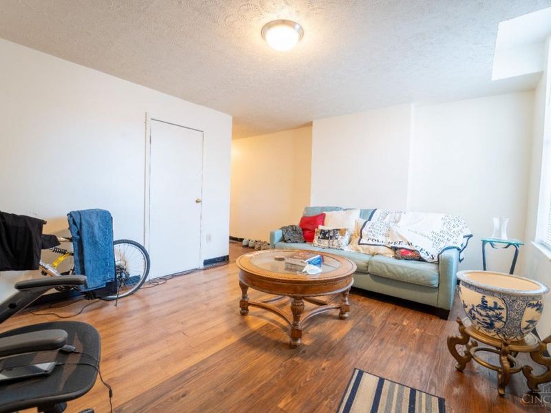 2152 Staebler Street, Cincinnati, OH 45204 Photo 3