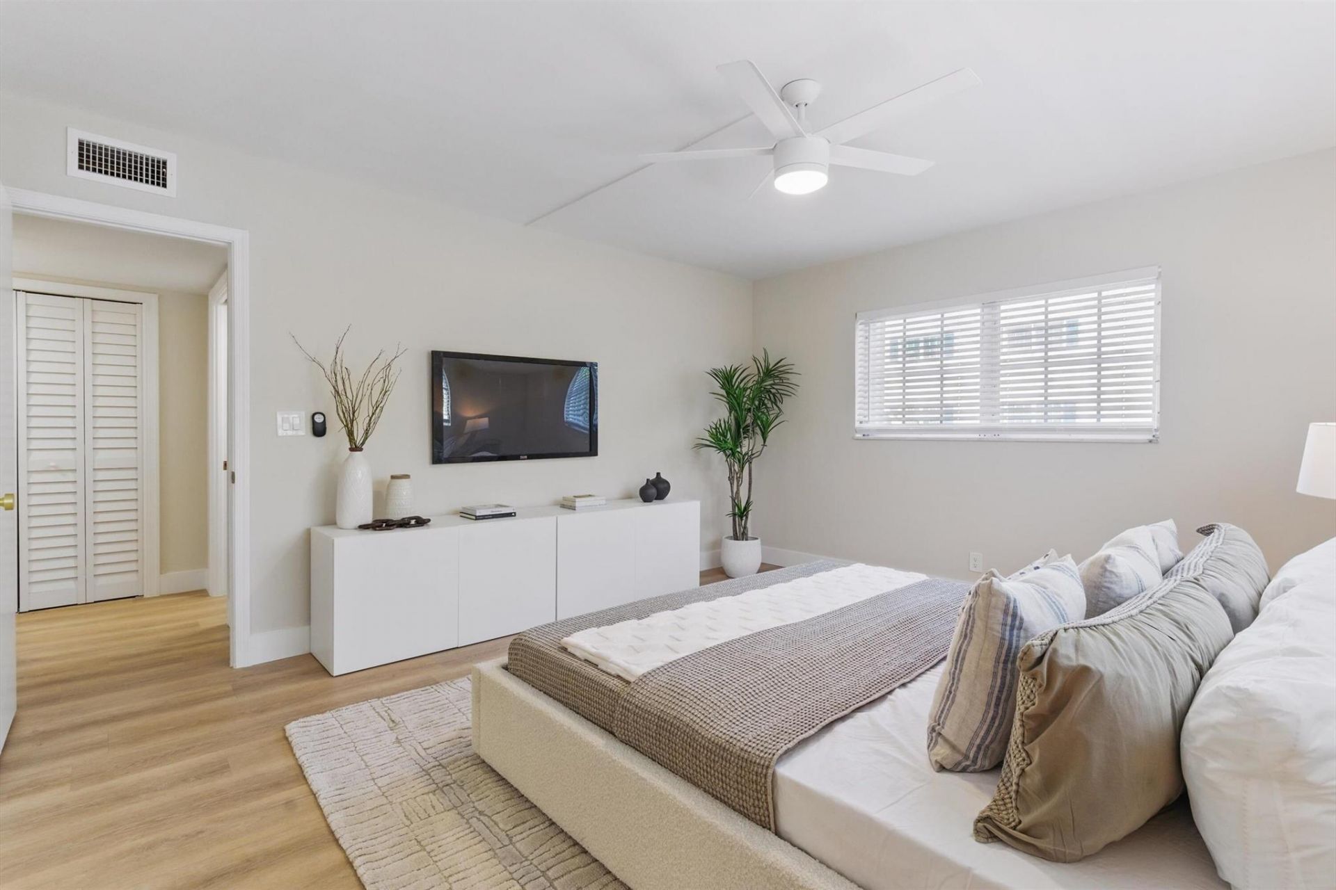 315 Venetian Drive, Unit 2, Delray Beach, FL 33483 Photo