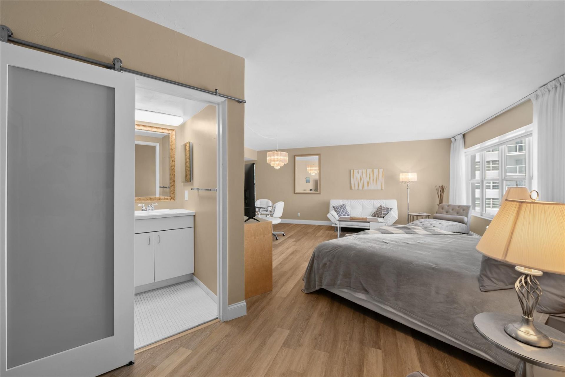 3700 Galt Ocean Drive, Unit 702, Fort Lauderdale, FL 33308 Photo