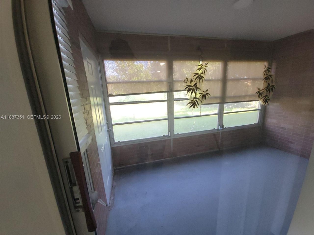 3090 NW 46th Ave, Unit 112C, Lauderdale Lakes, FL 33313 Photo