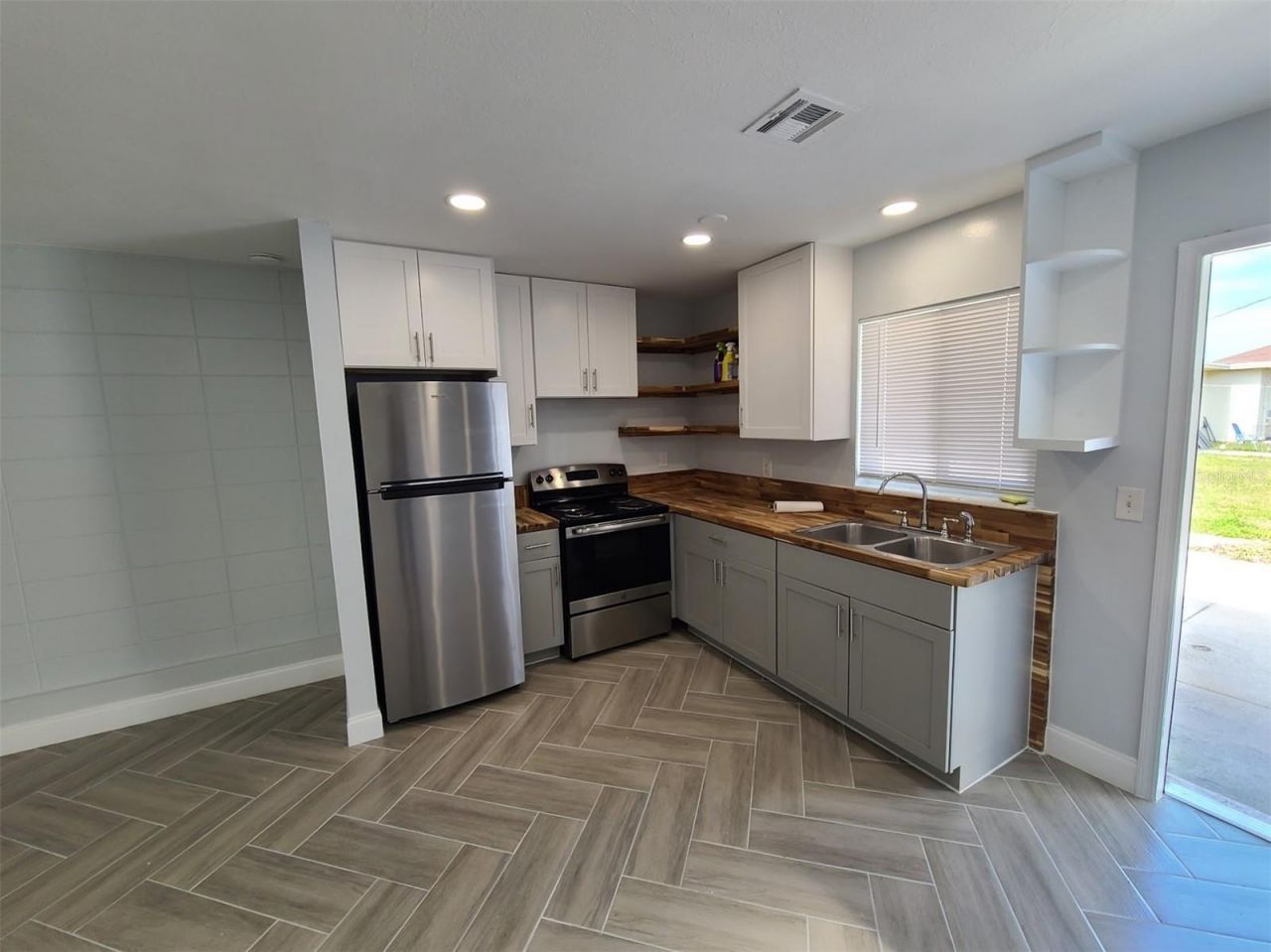 12210 Genoa Drive, North Port, FL 34287 Photo