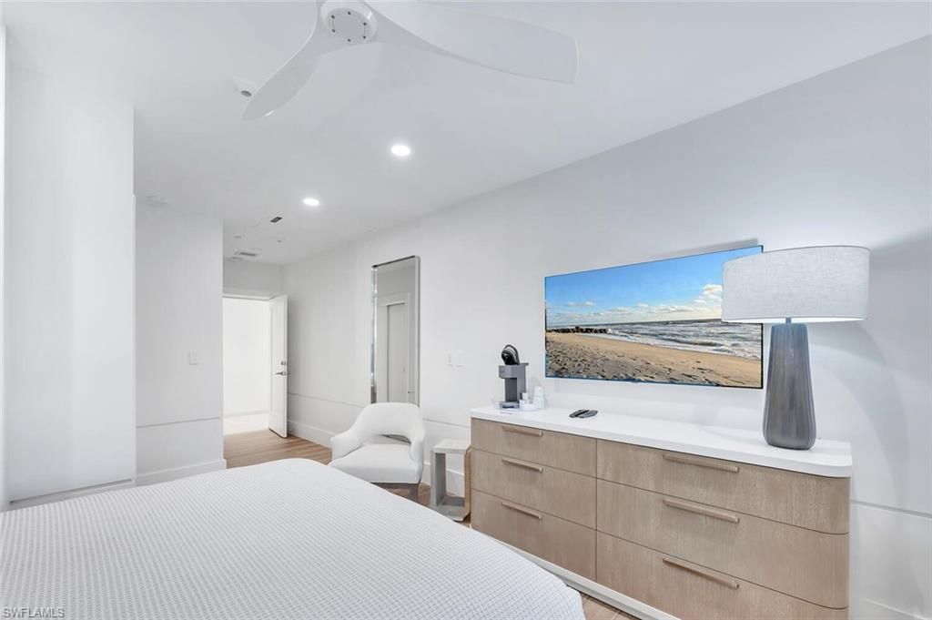 4001 Gulf Shore Blvd N, Unit 803, Naples, FL 34103 Photo