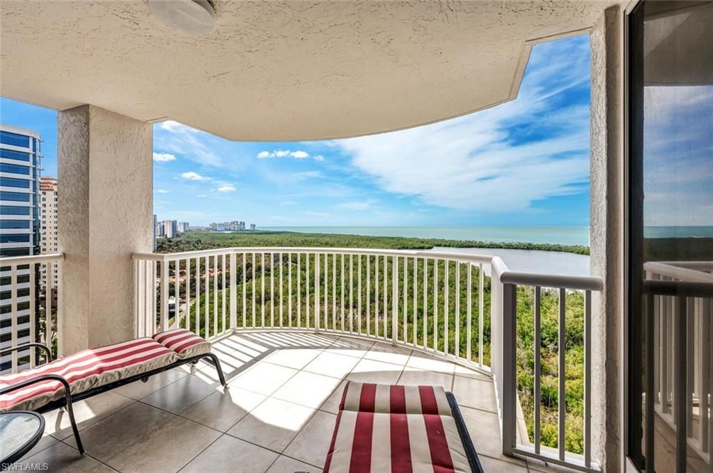 6849 Grenadier Blvd, Unit 1704, Naples, FL 34108 Photo