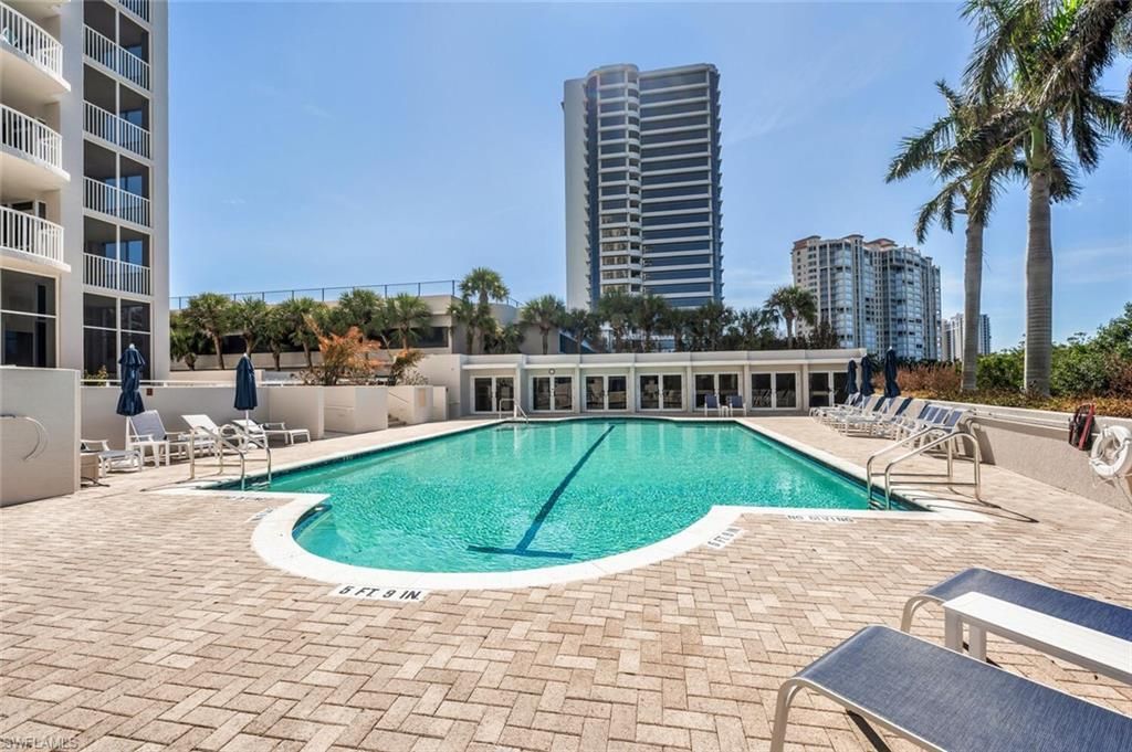 6849 Grenadier Blvd, Unit 1704, Naples, FL 34108 Photo