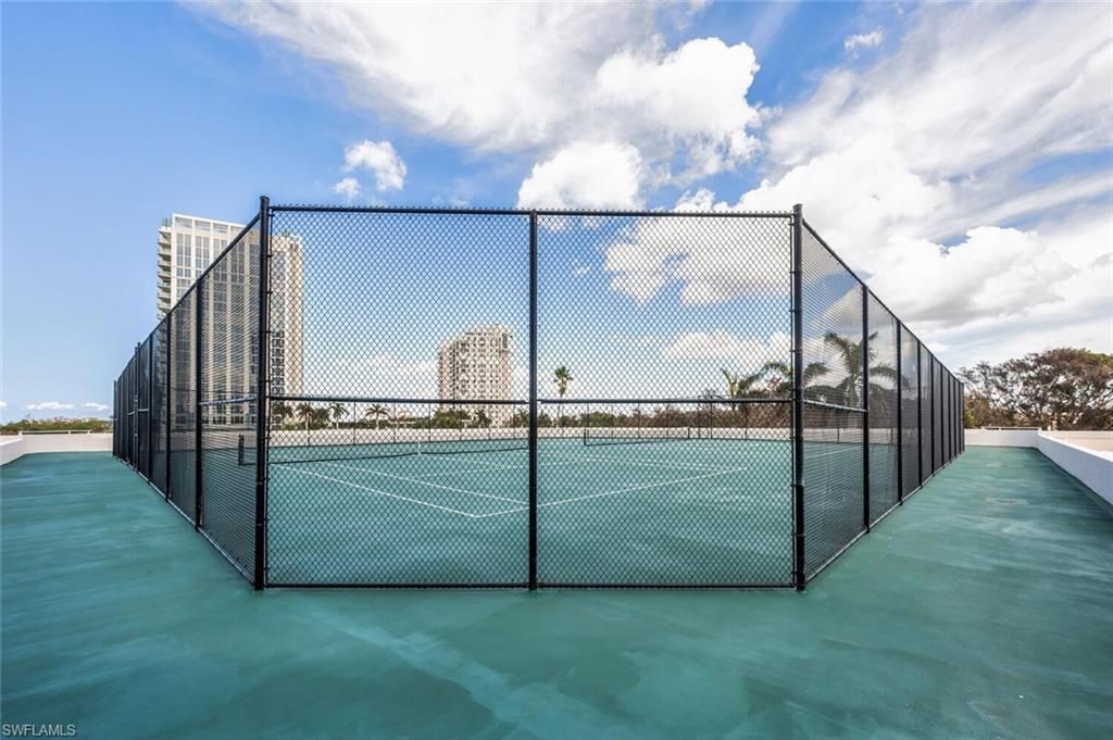 6849 Grenadier Blvd, Unit 1704, Naples, FL 34108 Photo