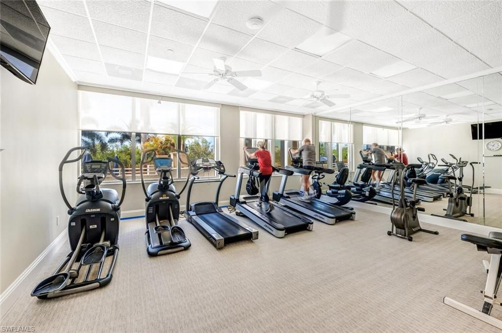 6849 Grenadier Blvd, Unit 1704, Naples, FL 34108 Photo