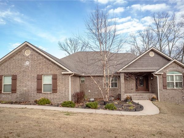 49 Westmorland Drive, Bella Vista, AR 72714