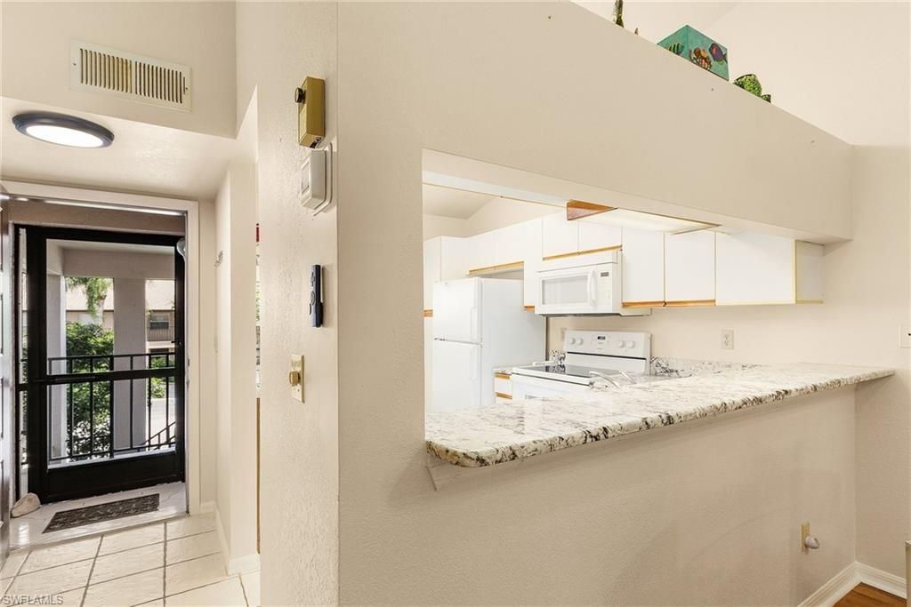 5731 Foxlake Dr, Unit 6, North Fort Myers, FL 33917 Photo