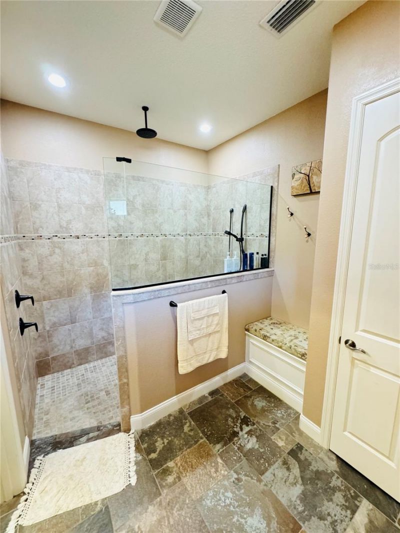 656 Meandering Way, Polk City, FL 33868 Photo