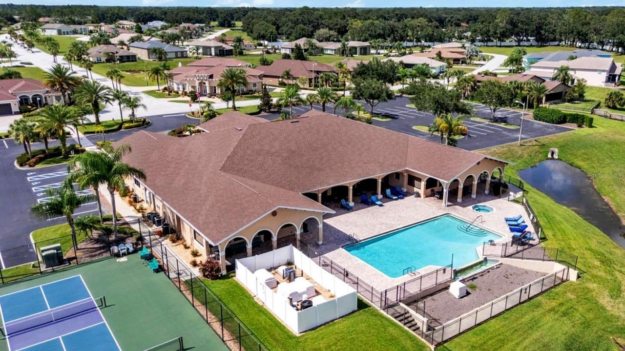 656 Meandering Way, Polk City, FL 33868 Photo