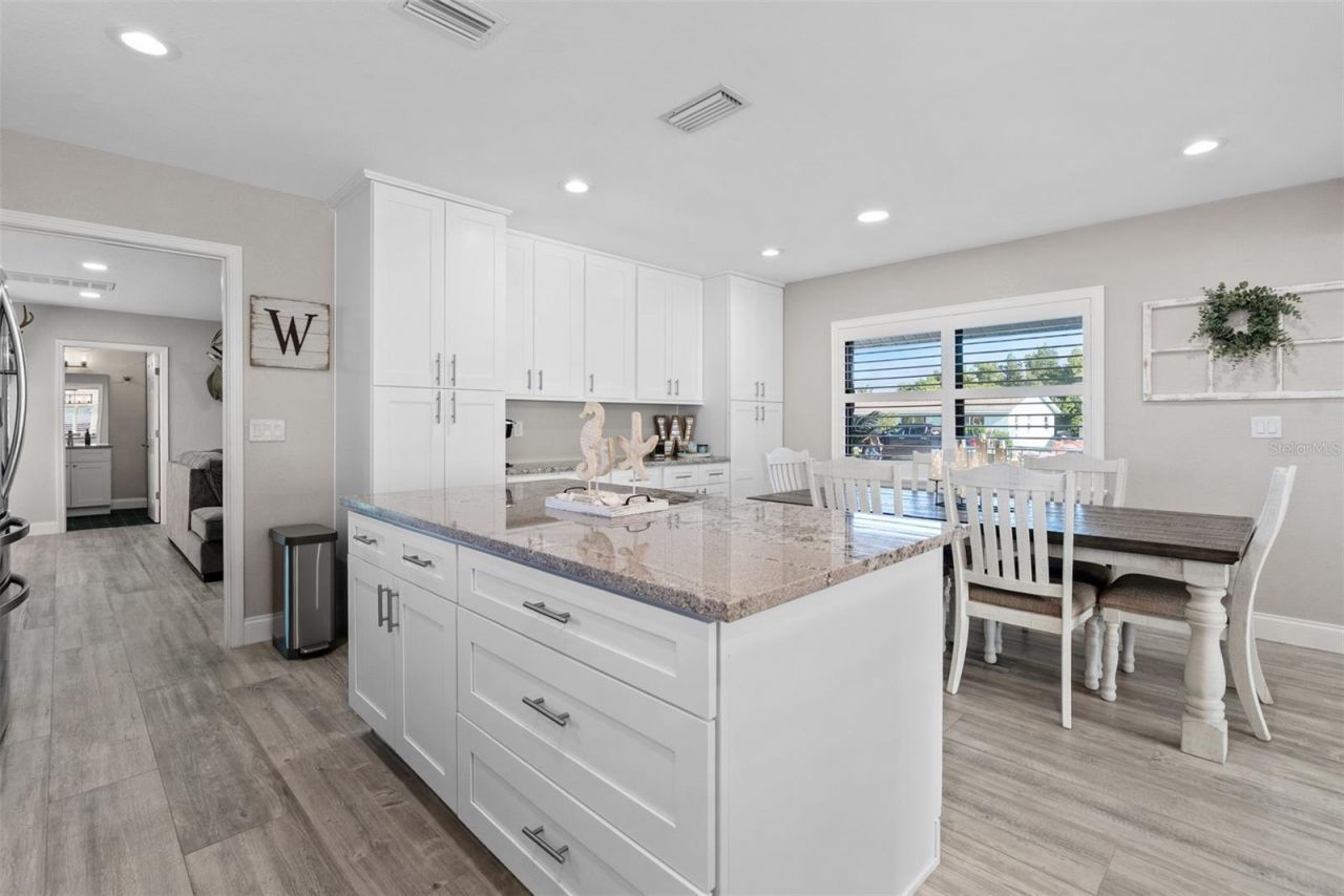 3422 W Shell Point Road, Ruskin, FL 33570 Photo