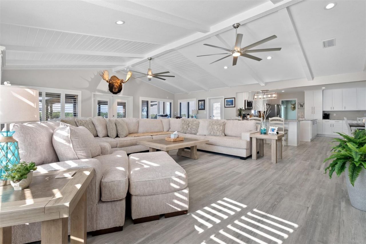 3422 W Shell Point Road, Ruskin, FL 33570 Photo