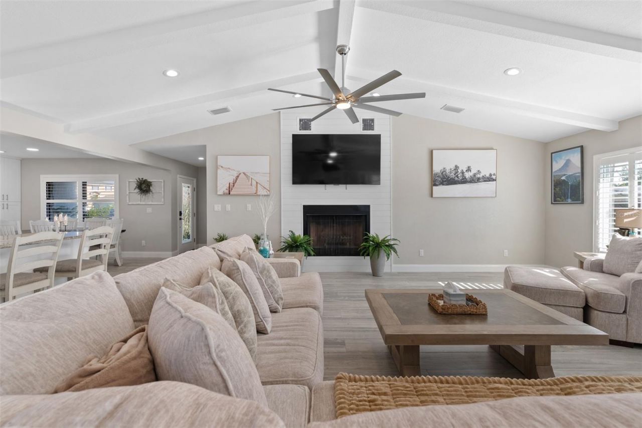 3422 W Shell Point Road, Ruskin, FL 33570 Photo